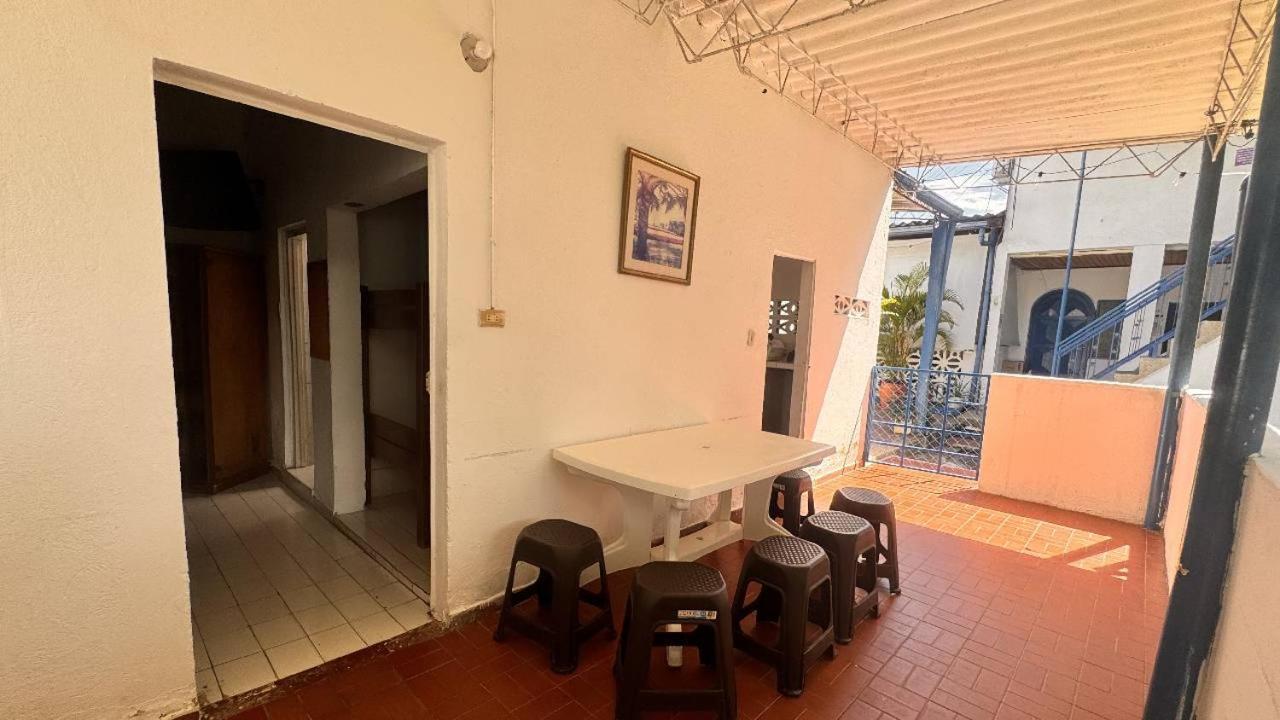Villa Katherine Melgar Ngoại thất bức ảnh
